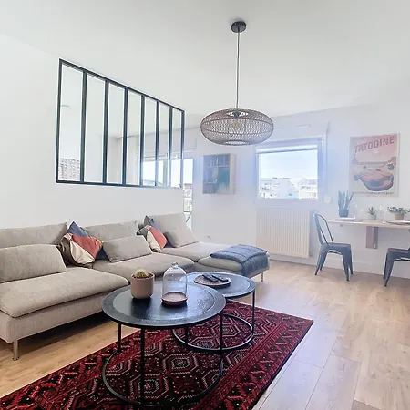 Διαμέρισμα Le Loft - Proche Tram 2 *